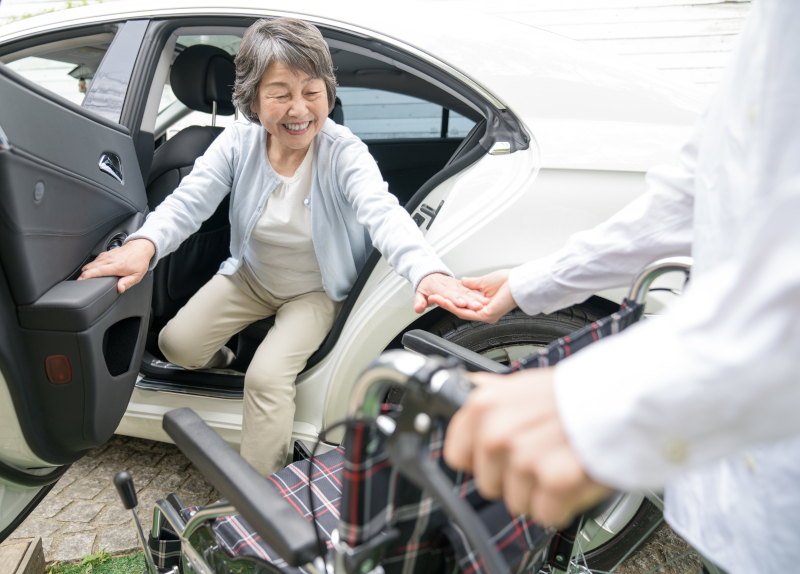 車での送迎